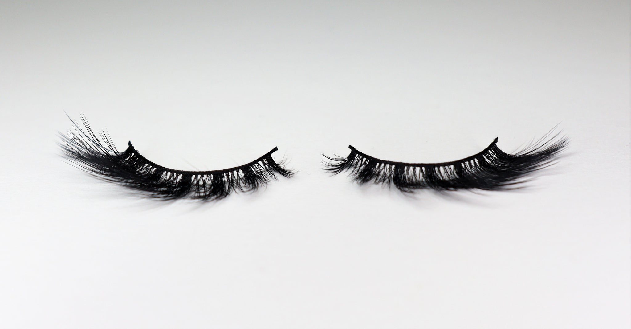 Mira Lashes